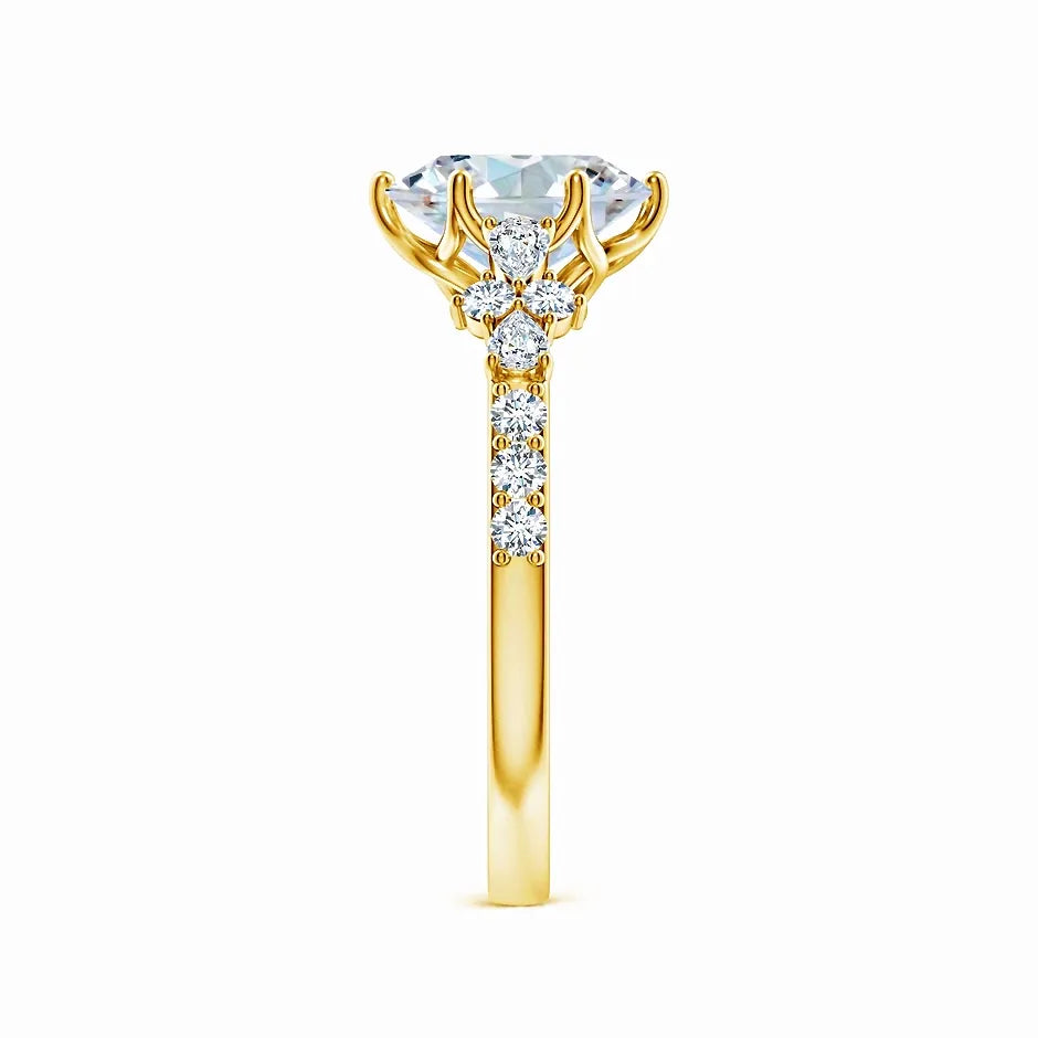 Oval Lab-Grown Diamond Engagement Ring with Marquise Motifs
