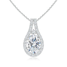 Classic Lab-Grown Diamond Halo Pendant