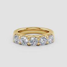 Lab-Grown Shared Prong Set Half Eternity Diamond Wedding Ring